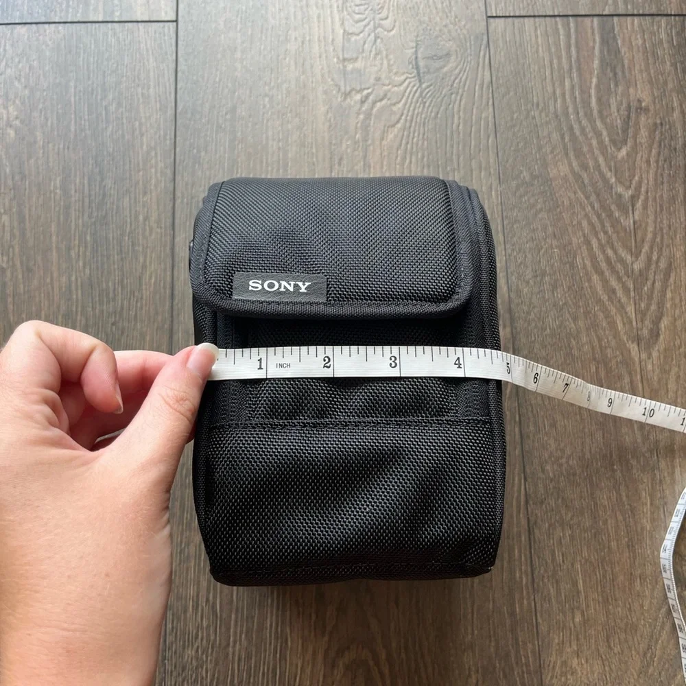 NWOT Sony Camera Lens Case